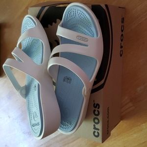 Crocs Patricia NEW